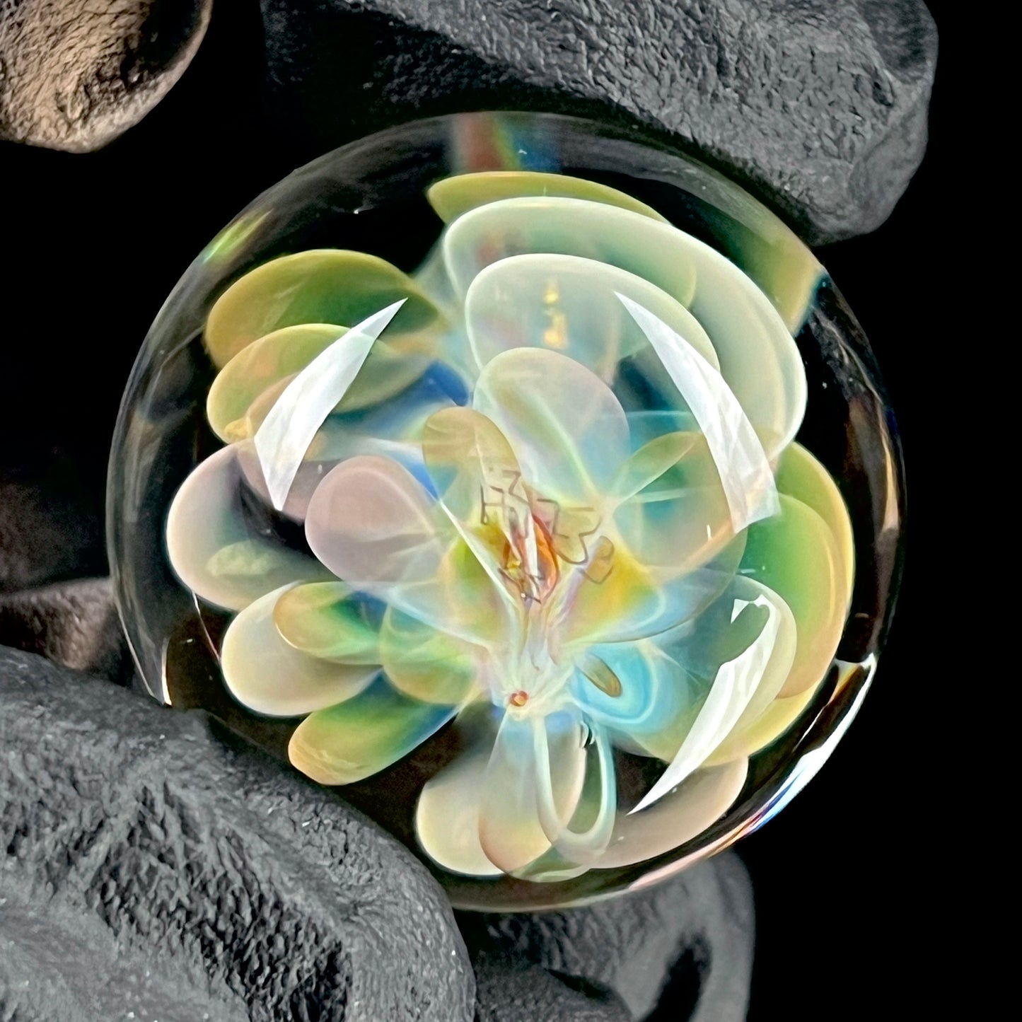 Phase Glass "Fumey Flower" Marble