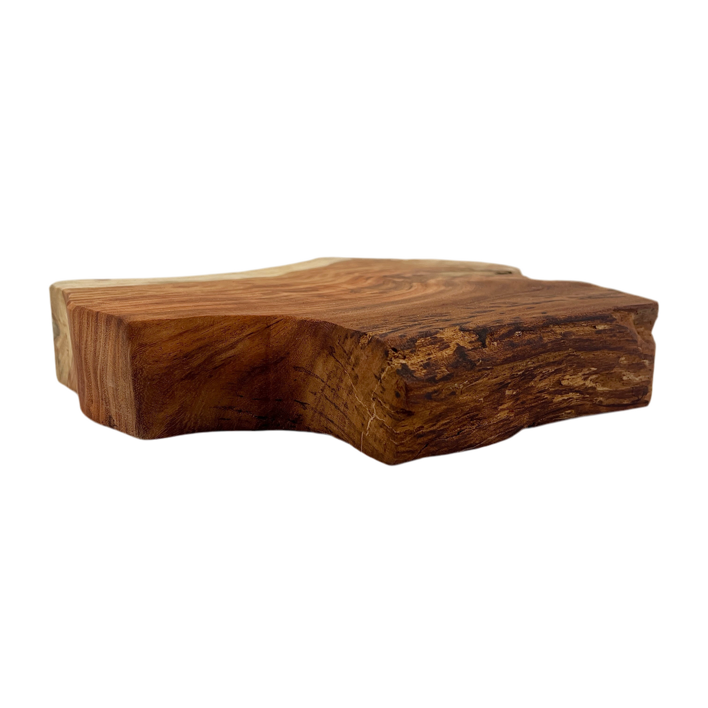 Nesta Woodworking “Stumped” Cutting Board