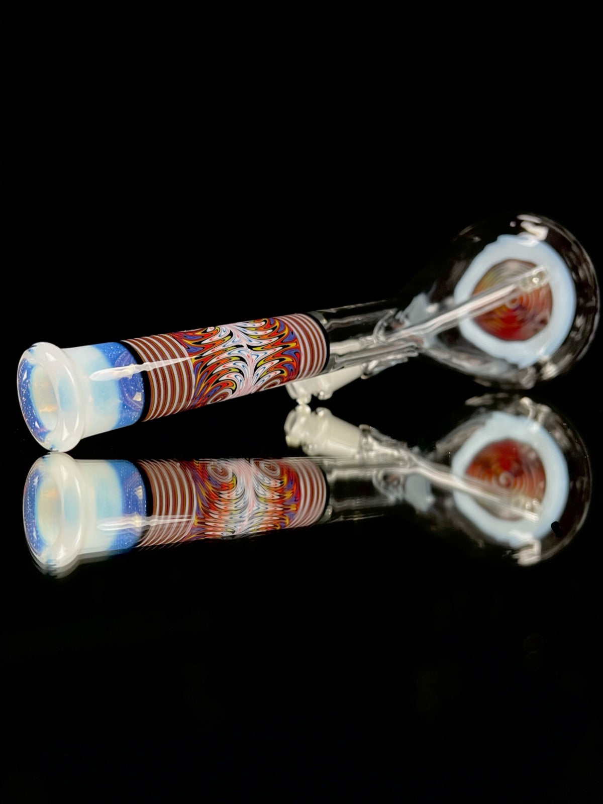 Ghost mini beaker by Mercurius Glass