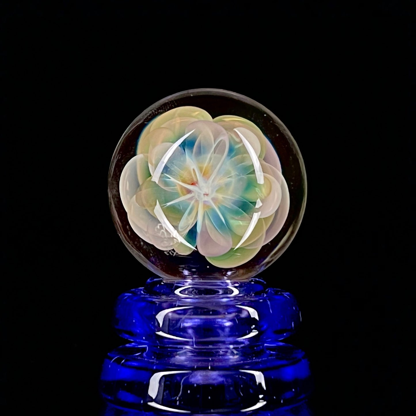Fume flower marble by Phase Glass