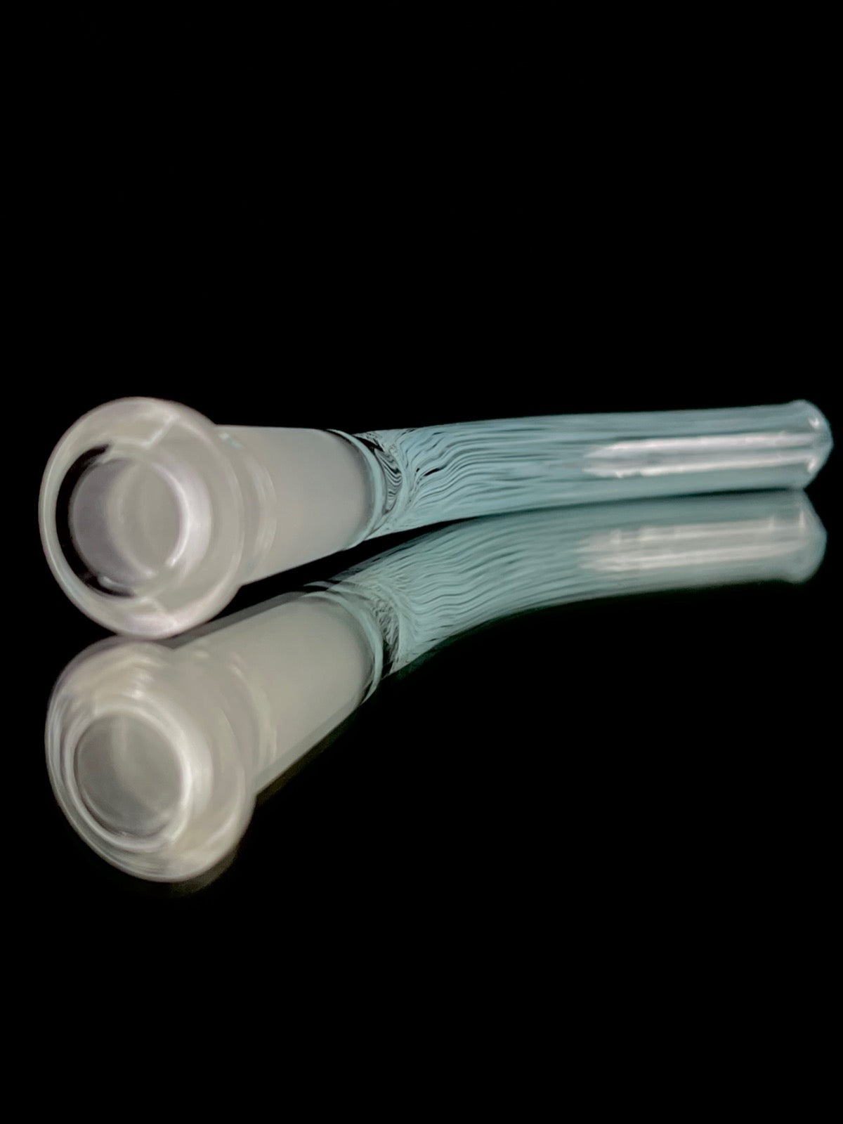 Aqua blue scribble accent tube by Snoopy Glass