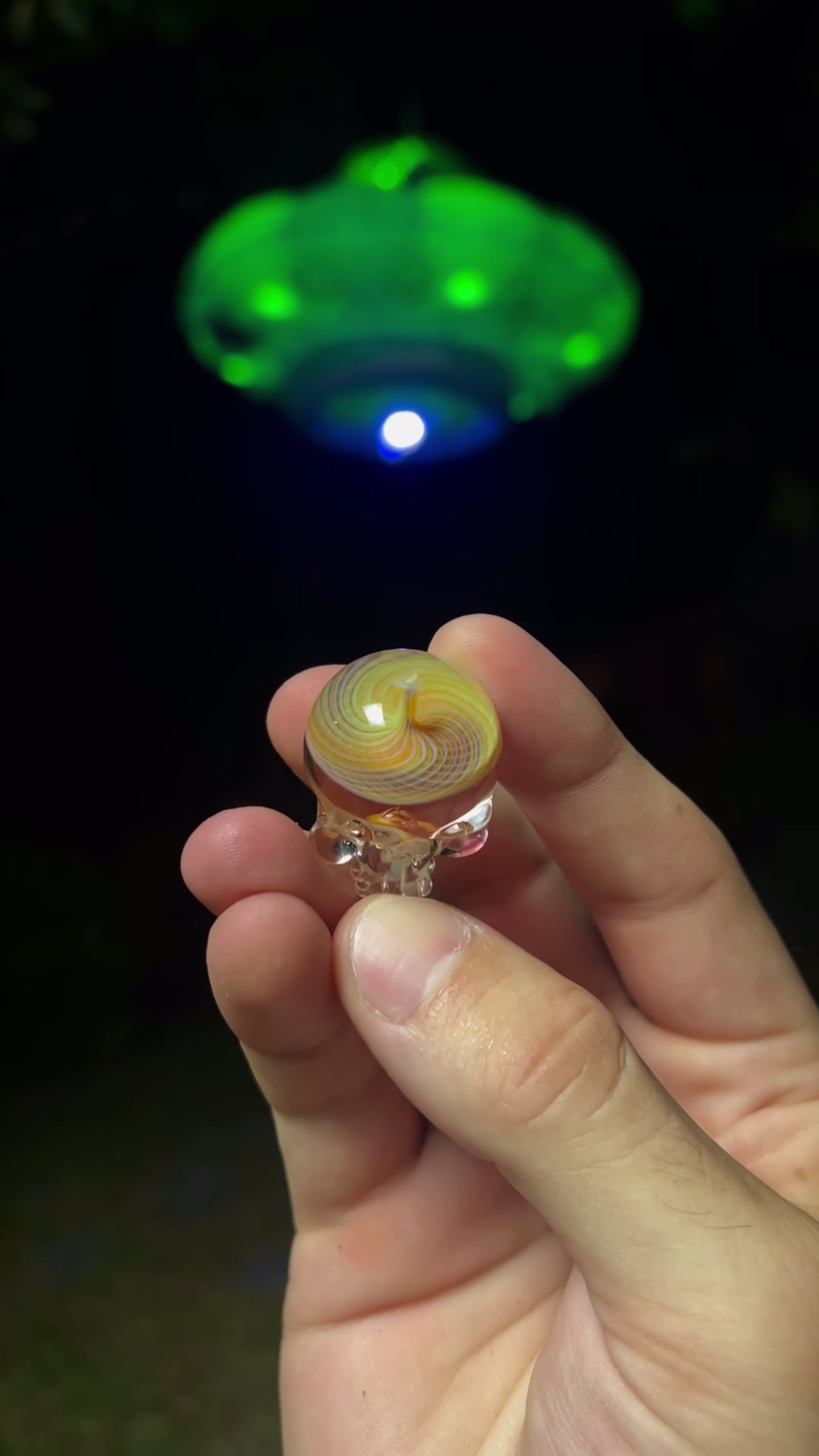 fume-skull-glass-paperweight